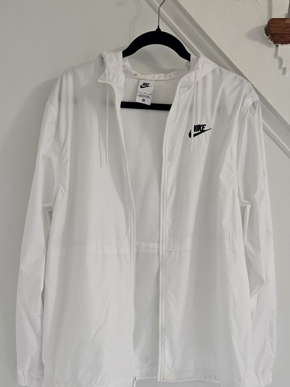 Nike Sportswear Essential Repel Women's Jacket White Large Windbreaker DM6179-10 - Picture 2 of 10